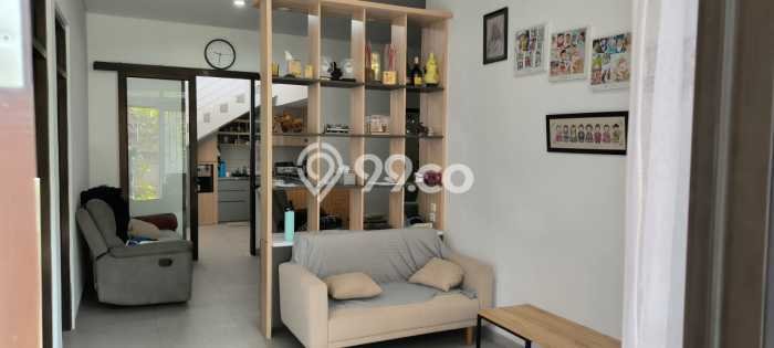 Rumah 2 KT 1 KM di Kawasan Taman Kopo Indah, Bandung Rumah 2 KT 1 KM di Kawasan Taman Kopo Indah, Bandung