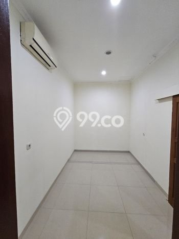 Jarang Ada! Rumah Sewa 4 Kamar Nyaman Siap Huni Alam Sutera Jarang Ada! Rumah Sewa 4 Kamar Nyaman Siap Huni Alam Sutera