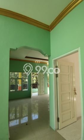 Rumah Modern Minimalis 8 Kamar Siap Huni di Samarinda Utara Rumah Modern Minimalis 8 Kamar Siap Huni di Samarinda Utara