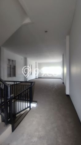 Unit Ruko Disewa Lokasi Samarinda Kota, Samarinda Spesifikasi Luas Bangunan 100m2 Unit Ruko Disewa Lokasi Samarinda Kota, Samarinda Spesifikasi Luas Bangunan 100m2