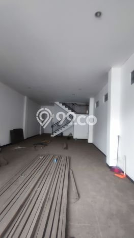 Unit Ruko Disewa Lokasi Samarinda Kota, Samarinda Spesifikasi Luas Bangunan 100m2 Unit Ruko Disewa Lokasi Samarinda Kota, Samarinda Spesifikasi Luas Bangunan 100m2