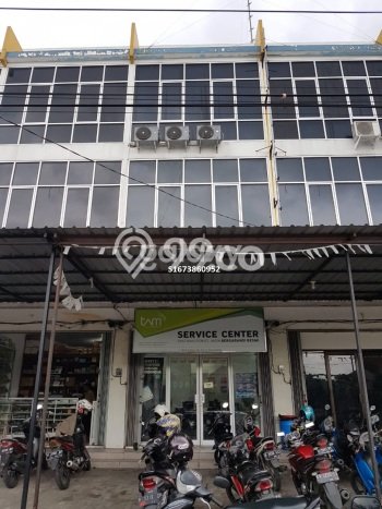 AREA SUPER PREMIUM! Ruko Kawasan Gayamsari, Luas 180m², Kawasan Komersial AREA SUPER PREMIUM! Ruko Kawasan Gayamsari, Luas 180m², Kawasan Komersial