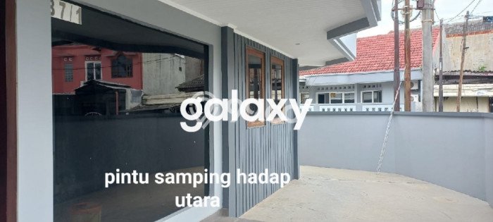 Rumah Area Nyaman di Semarang Barat, Semarang, LT 236m2m² Bangunan 250m2m² Rumah Area Nyaman di Semarang Barat, Semarang, LT 236m2m² Bangunan 250m2m²