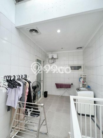 Best Deal Hunian Mewah Ideal dan Luas di Mulyorejo, Surabaya Best Deal Hunian Mewah Ideal dan Luas di Mulyorejo, Surabaya
