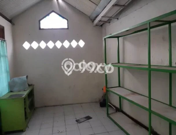 Hunian Cantik Modern Lb 300m2 di Ungaran Barat, Semarang Hunian Cantik Modern Lb 300m2 di Ungaran Barat, Semarang