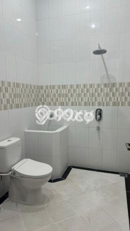 Jual Rumah Strategis Bagus Punya 4 KT di Banyumanik Semarang SHM Jual Rumah Strategis Bagus Punya 4 KT di Banyumanik Semarang SHM