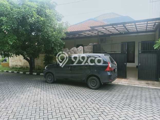 Dijual Rumah 4 Kamar Lokasi Strategis Nyaman dan Strategis di Wiyung Dijual Rumah 4 Kamar Lokasi Strategis Nyaman dan Strategis di Wiyung