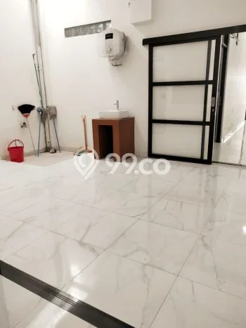 Jual Rumah Favorit Siap Huni LB 87m2 di Semarang Tengah, Semarang Jual Rumah Favorit Siap Huni LB 87m2 di Semarang Tengah, Semarang