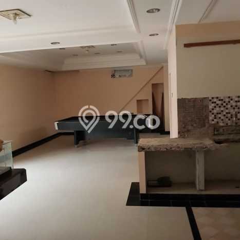 Lokasi terbaik! Rumah siap pakai disewakan di Gajah Mungkur LB 350m2 Lokasi terbaik! Rumah siap pakai disewakan di Gajah Mungkur LB 350m2