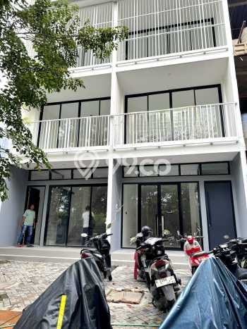 Ruko Komersial Disewakan di Semarang Barat Semarang Luas 230m2 Ruko Komersial Disewakan di Semarang Barat Semarang Luas 230m2