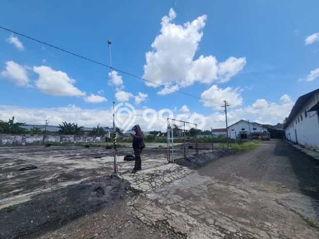 Gudang Dijual Lokasi Stratagis di Banyuwangi Banyuwangi Cocok untuk Bisnis Gudang Dijual Lokasi Stratagis di Banyuwangi Banyuwangi Cocok untuk Bisnis