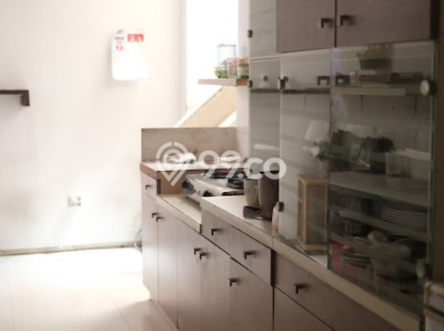 Lokasi Strategis! Dijual Komersial Bisnis di Candisari, Semarang Kondisi Bagus Lokasi Strategis! Dijual Komersial Bisnis di Candisari, Semarang Kondisi Bagus