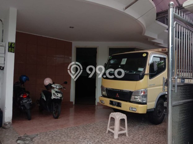 Rumah Lokasi Strategis di , Surabaya, Luas 264m2m² Bangunan 350m2m² Rumah Lokasi Strategis di , Surabaya, Luas 264m2m² Bangunan 350m2m²