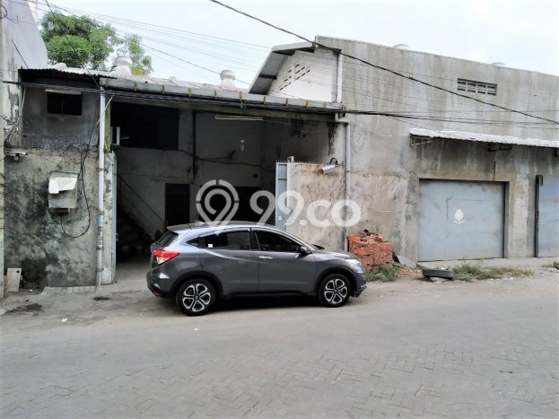 Gudang Area Premium di Tambaksari, Luas 340m2m², Disewakan Gudang Area Premium di Tambaksari, Luas 340m2m², Disewakan