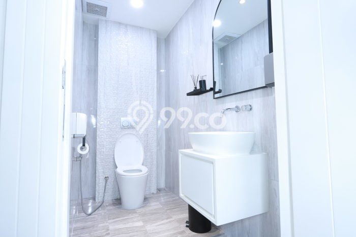 Unit Ruko Dijual di Jakarta Barat LT 79m2 & LB 300m2 Unit Ruko Dijual di Jakarta Barat LT 79m2 & LB 300m2