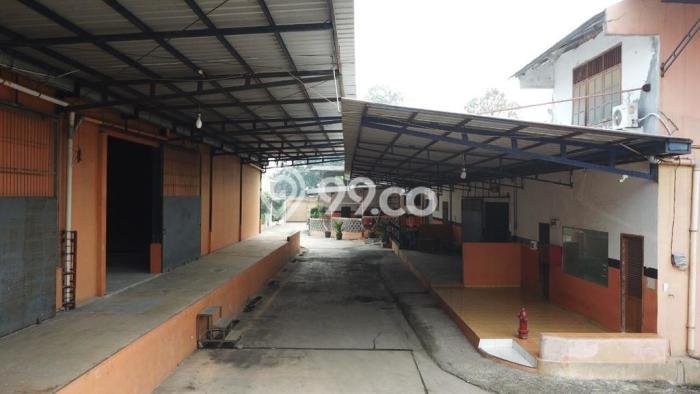 Unit Gudang Dijual di Bekasi LT 4335m2 & LB 1327m2 Unit Gudang Dijual di Bekasi LT 4335m2 & LB 1327m2