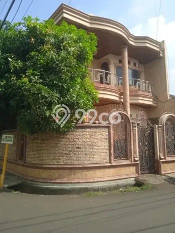 Dijual Rumah Premium dengan Fasilitas Sekitar Komplit di Duren Sawit, Jakarta Timur Dijual Rumah Premium dengan Fasilitas Sekitar Komplit di Duren Sawit, Jakarta Timur