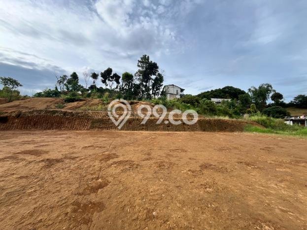 Dijual Tanah di , Luas 240m2m², Dekat Pusat Kota Dijual Tanah di , Luas 240m2m², Dekat Pusat Kota