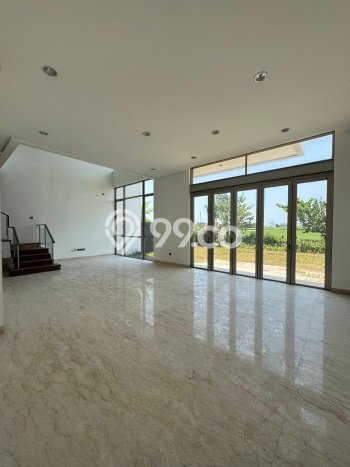 Rumah Bagus Disewakan di Golf Island, Jakarta Utara LT 300m2, LB 300m2 Rumah Bagus Disewakan di Golf Island, Jakarta Utara LT 300m2, LB 300m2