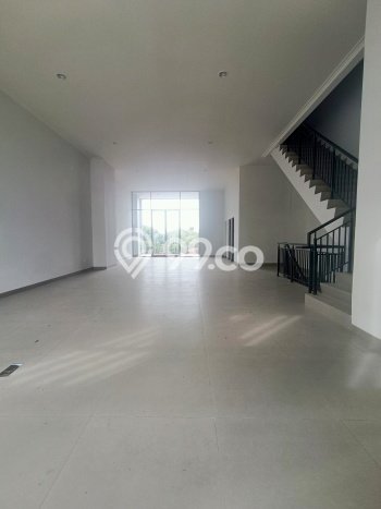 FOR RENT! Ruko di Pantai Indah Kapuk 2 Cocok untuk Bisnis 168m2 FOR RENT! Ruko di Pantai Indah Kapuk 2 Cocok untuk Bisnis 168m2