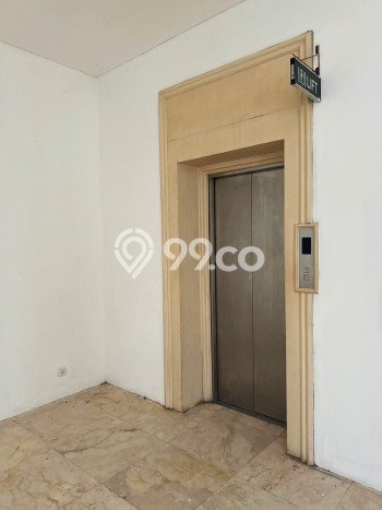 Unit Ruko Dijual di Mampang Prapatan Jakarta Selatan 622m2 Unit Ruko Dijual di Mampang Prapatan Jakarta Selatan 622m2