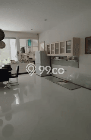 Rumah Eksklusif Dijual LT 373m2 di Menteng, Jakarta Pusat Rumah Eksklusif Dijual LT 373m2 di Menteng, Jakarta Pusat