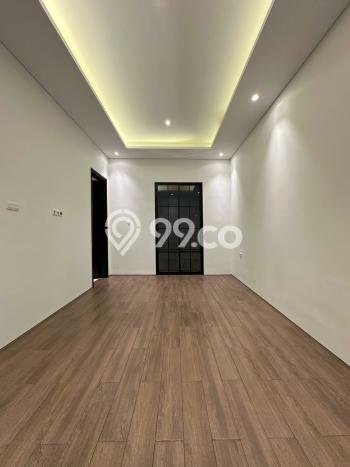 Ready to Use! Luxury House LT 120m2 Desain Modern di Muara Karang Ready to Use! Luxury House LT 120m2 Desain Modern di Muara Karang