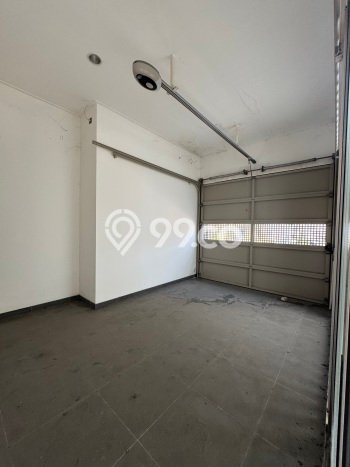 Rumah Bagus Disewakan di Golf Island, Jakarta Utara LT 300m2, LB 300m2 Rumah Bagus Disewakan di Golf Island, Jakarta Utara LT 300m2, LB 300m2