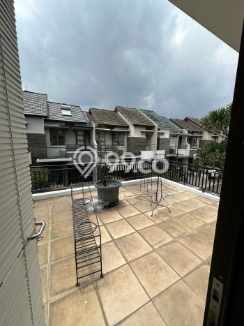 Rumah Elit Modern Siap Huni di Bintaro Tangerang Selatan Rumah Elit Modern Siap Huni di Bintaro Tangerang Selatan