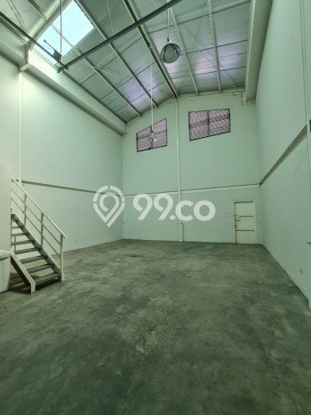 LOKASI PREMIUM! Gudang di Cikupa, Luas 109m², Area Berkembang LOKASI PREMIUM! Gudang di Cikupa, Luas 109m², Area Berkembang
