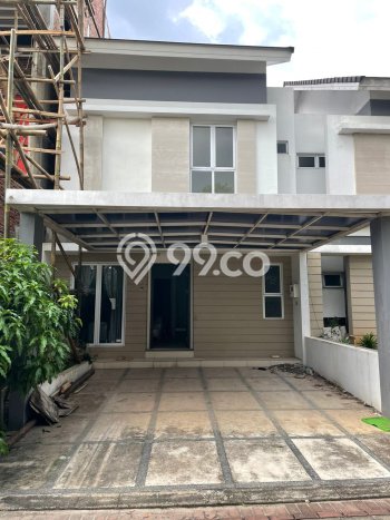 Rumah di Cakung, 1 KM, View Indah, LT 150m² LB 300m² Rumah di Cakung, 1 KM, View Indah, LT 150m² LB 300m²