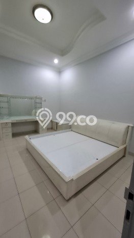 Rumah Disewakan Jakarta Barat LT 180m2 LB 380m2 Area Tamansari Rumah Disewakan Jakarta Barat LT 180m2 LB 380m2 Area Tamansari