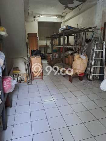 Unit Ruko Dijual di Jakarta Pusat LT 68m2 & LB 150m2 Unit Ruko Dijual di Jakarta Pusat LT 68m2 & LB 150m2