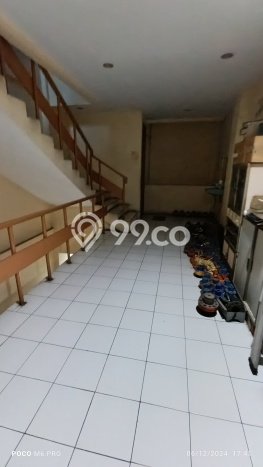 Ruko Dijual di Jakarta Pusat LT 64m2 & LB 256m2 Lokasi Terbaik! Ruko Dijual di Jakarta Pusat LT 64m2 & LB 256m2 Lokasi Terbaik!