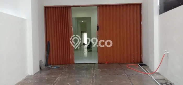 Ruko Siap Pakai Kawasan Jembatan Lima, Luas 400m², Lokasi Komersial, Akses Bagus Ruko Siap Pakai Kawasan Jembatan Lima, Luas 400m², Lokasi Komersial, Akses Bagus
