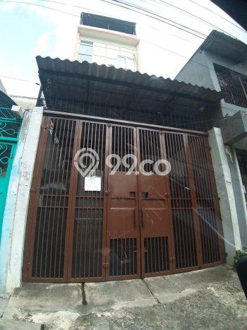 Ruko Siap Pakai Kawasan Jembatan Lima, Luas 400m², Lokasi Komersial, Akses Bagus Ruko Siap Pakai Kawasan Jembatan Lima, Luas 400m², Lokasi Komersial, Akses Bagus