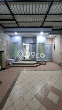 Rumah Disewakan Jakarta Barat LT 180m2 LB 380m2 Area Tamansari Rumah Disewakan Jakarta Barat LT 180m2 LB 380m2 Area Tamansari
