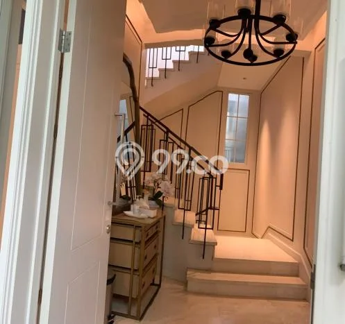 For Sale! Premium House LT 210m2 Desain Modern di Lebak Bulus For Sale! Premium House LT 210m2 Desain Modern di Lebak Bulus
