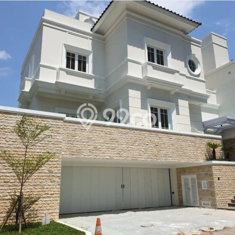 Hunian Elit LB 362m2 Siap Huni Desain Elegan di Gandaria, Jakarta Selatan Hunian Elit LB 362m2 Siap Huni Desain Elegan di Gandaria, Jakarta Selatan