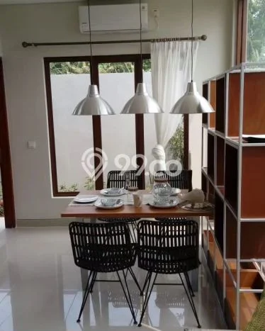 Rumah Luas Asri 2 KT Siap Huni di Cibubur Jakarta Timur Rumah Luas Asri 2 KT Siap Huni di Cibubur Jakarta Timur