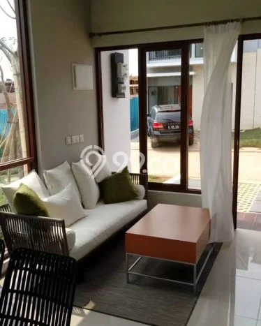 Rumah Luas Asri 2 KT Siap Huni di Cibubur Jakarta Timur Rumah Luas Asri 2 KT Siap Huni di Cibubur Jakarta Timur