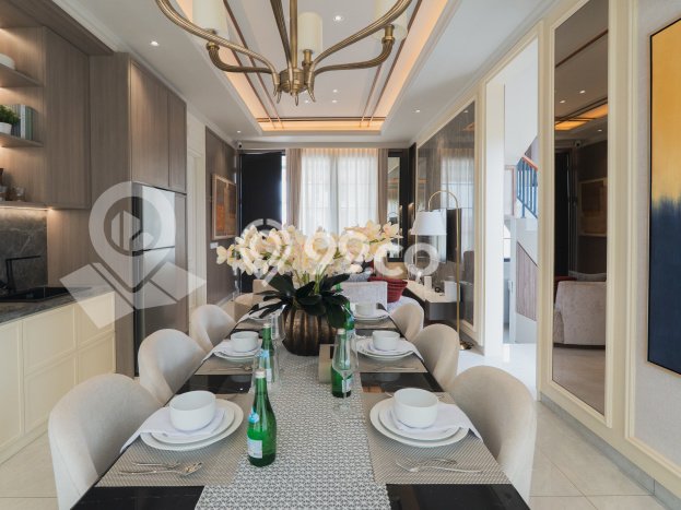 Ready to Use! Luxury House LT 171m2 Desain Modern di Sentul City Ready to Use! Luxury House LT 171m2 Desain Modern di Sentul City