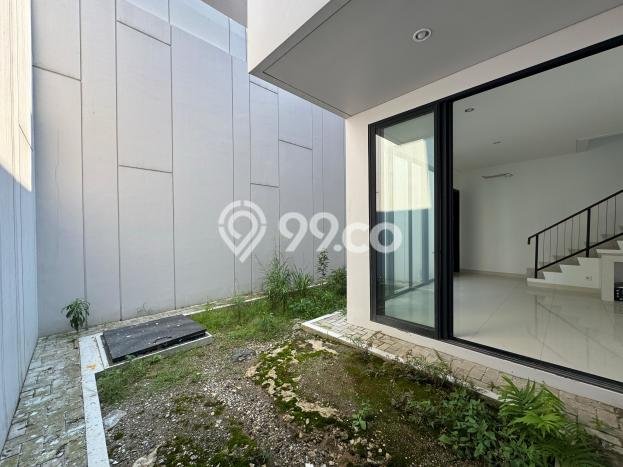 Jual Rumah Mewah Elegan Dengan View Eksklusif di Sentul City, Bogor Jual Rumah Mewah Elegan Dengan View Eksklusif di Sentul City, Bogor