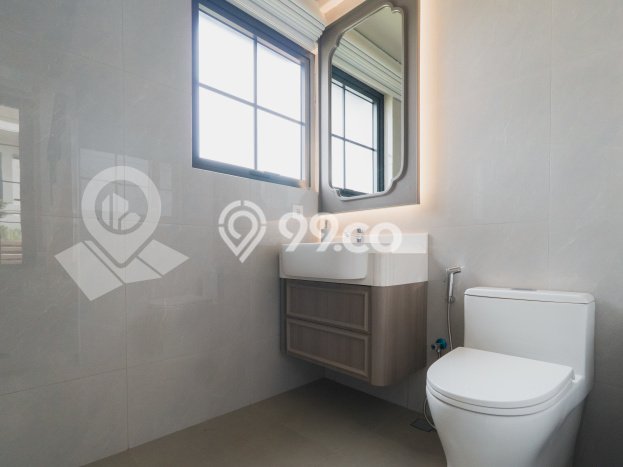 Ready to Use! Luxury House LT 171m2 Desain Modern di Sentul City Ready to Use! Luxury House LT 171m2 Desain Modern di Sentul City