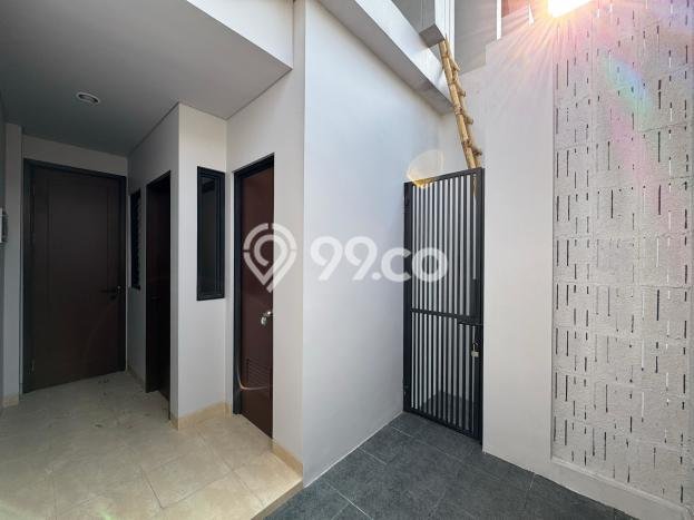 Jual Rumah Mewah Elegan Dengan View Eksklusif di Sentul City, Bogor Jual Rumah Mewah Elegan Dengan View Eksklusif di Sentul City, Bogor