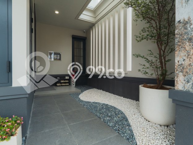 Jual Rumah Luas Megah Dengan View Cantik di Sentul City, Bogor Jual Rumah Luas Megah Dengan View Cantik di Sentul City, Bogor