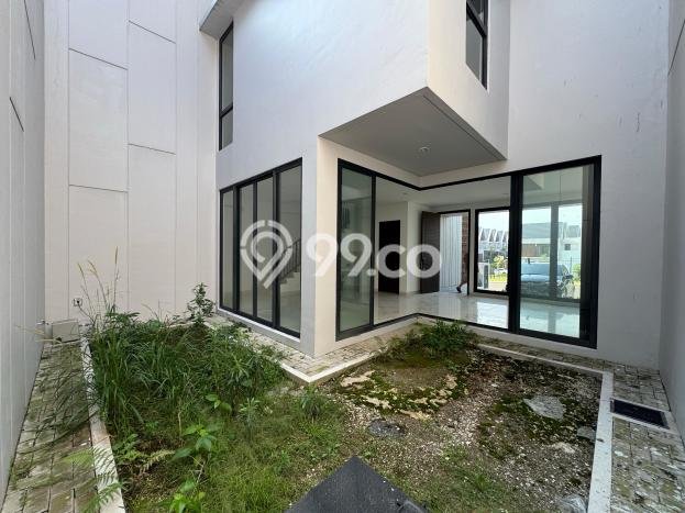 Jual Rumah Mewah Elegan Dengan View Eksklusif di Sentul City, Bogor Jual Rumah Mewah Elegan Dengan View Eksklusif di Sentul City, Bogor