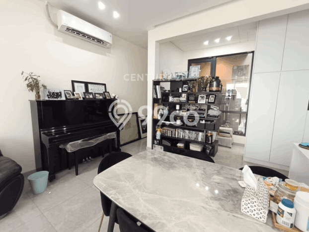 Dijual Rumah Mewah Exclusive di Cakung, Jakarta Timur Dijual Rumah Mewah Exclusive di Cakung, Jakarta Timur