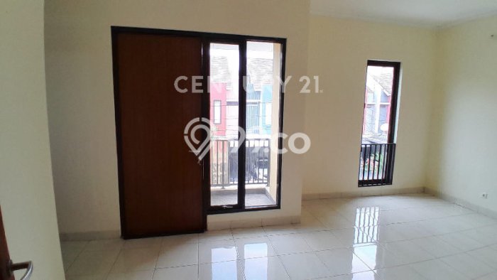 Dijual Cepat Rumah Favorit Siap Huni LB 150m2 di Tarumajaya, Bekasi Dijual Cepat Rumah Favorit Siap Huni LB 150m2 di Tarumajaya, Bekasi
