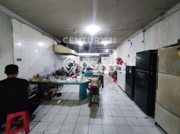 Ruko Bagus Dijual LB 225m2 Lokasi Strategis Jakarta Utara Area Cocok untuk Berbisnis Ruko Bagus Dijual LB 225m2 Lokasi Strategis Jakarta Utara Area Cocok untuk Berbisnis
